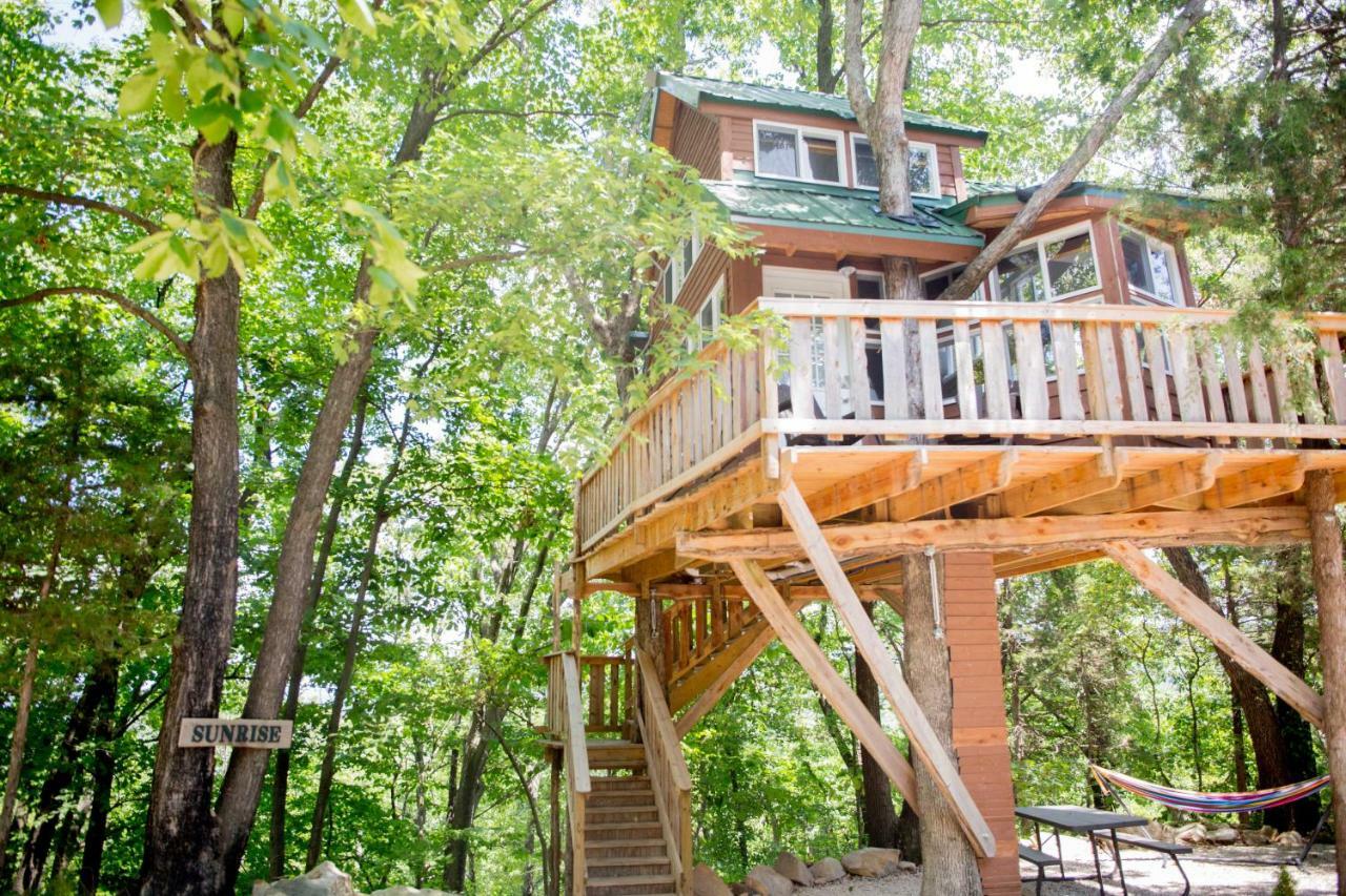 The Cottage Treehouses Hermann Dış mekan fotoğraf
