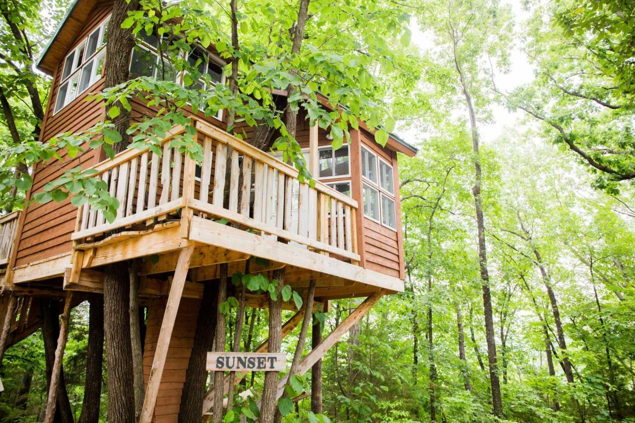 The Cottage Treehouses Hermann Dış mekan fotoğraf